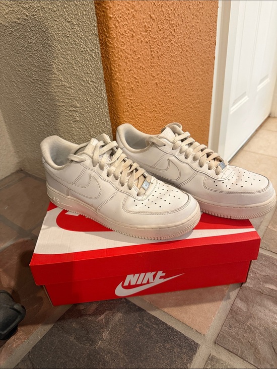 Nike Other - Nike White Leather Low-Top Sneakers